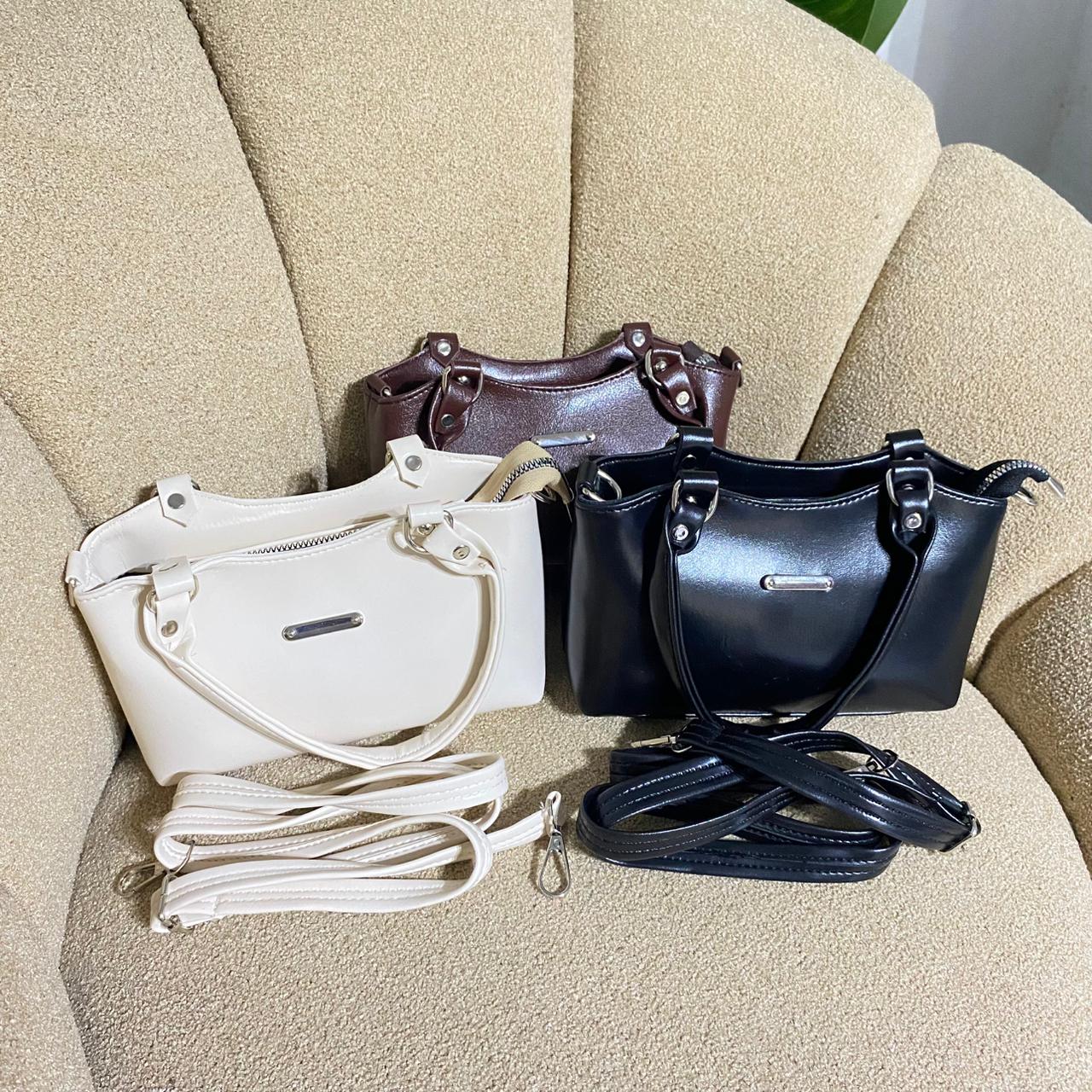 Tas wanita glosy