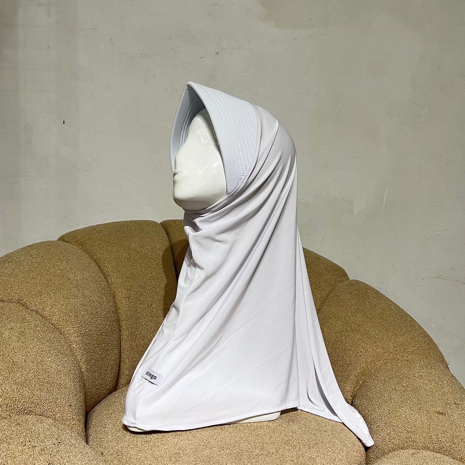 Hijab wanita bergo sport ( ukuran M )