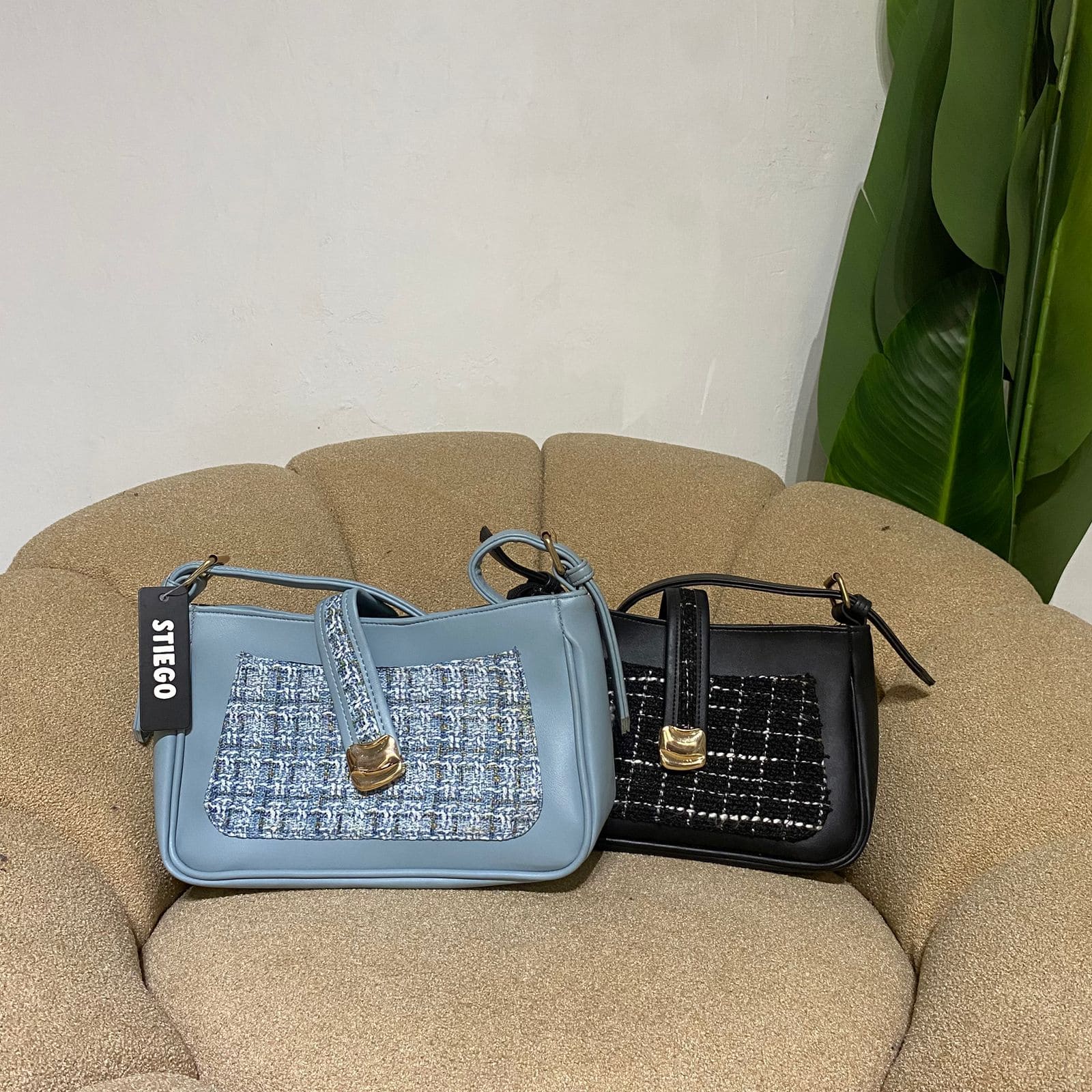 Tas slempang wanita Erina