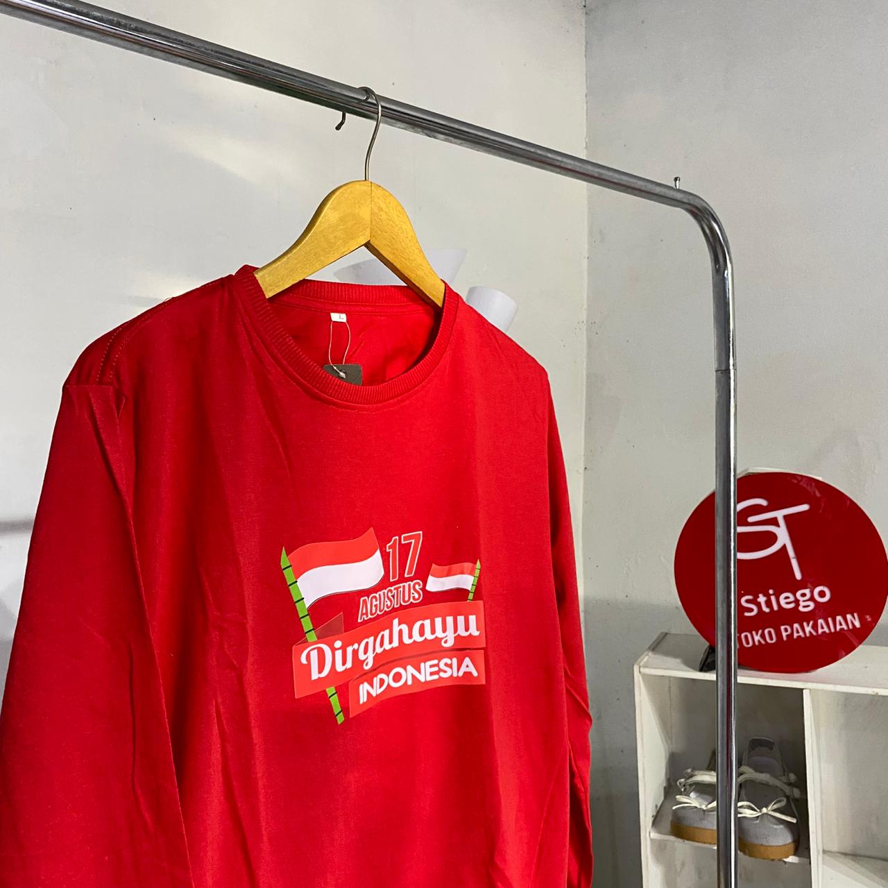 atasan  kaos sablon 17 agustus