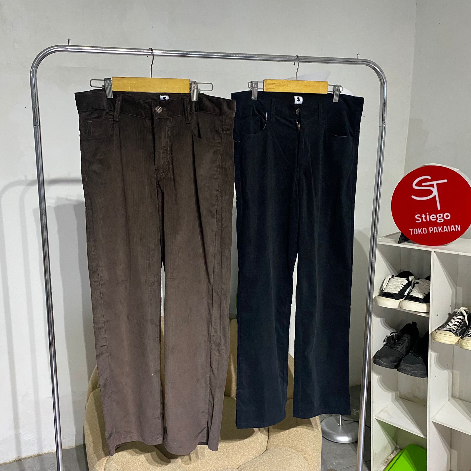 Celana Corduroy Pants Legular pria