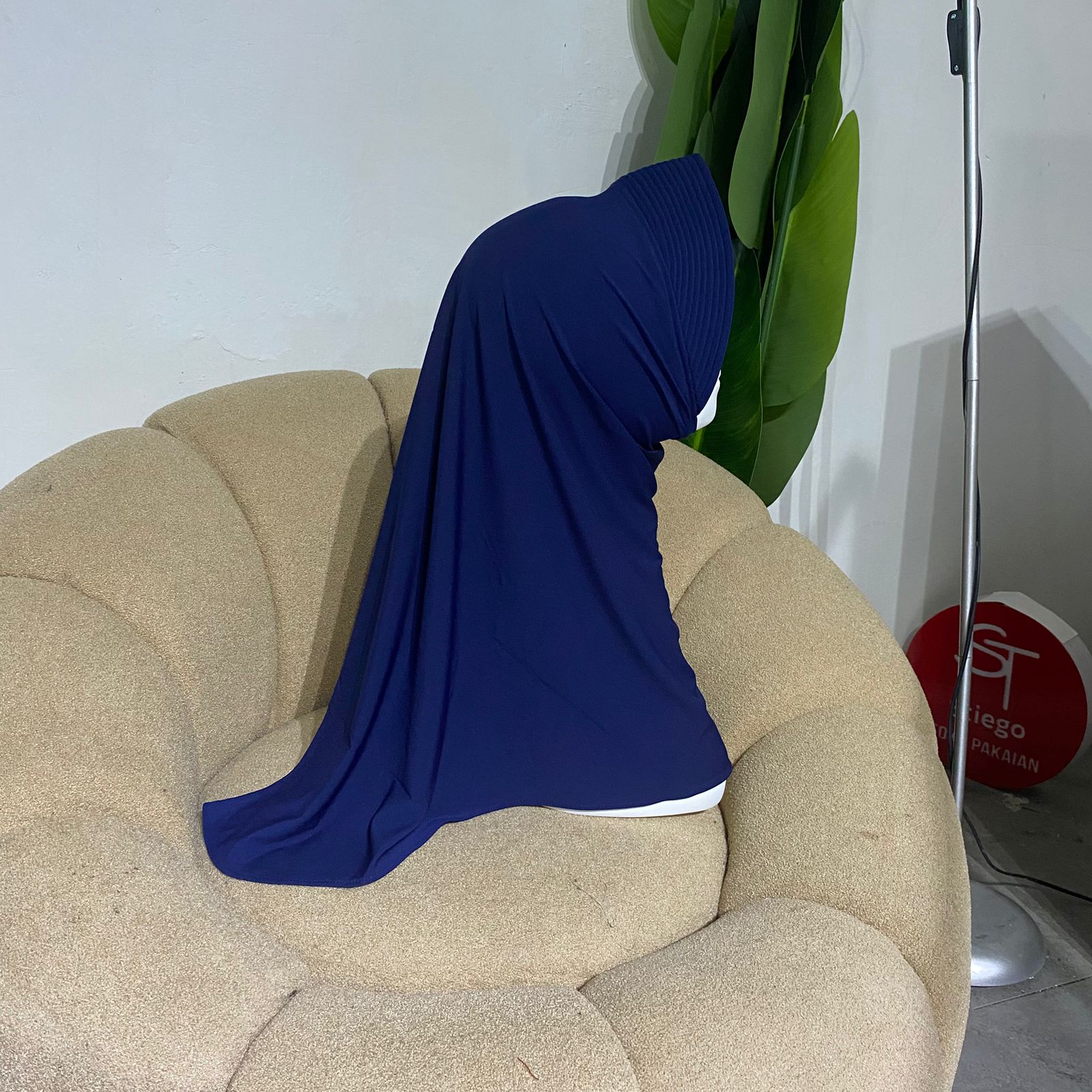 Hijab kerudung Tiebymin - Alana Bergo Jersey Premium Ukuran M