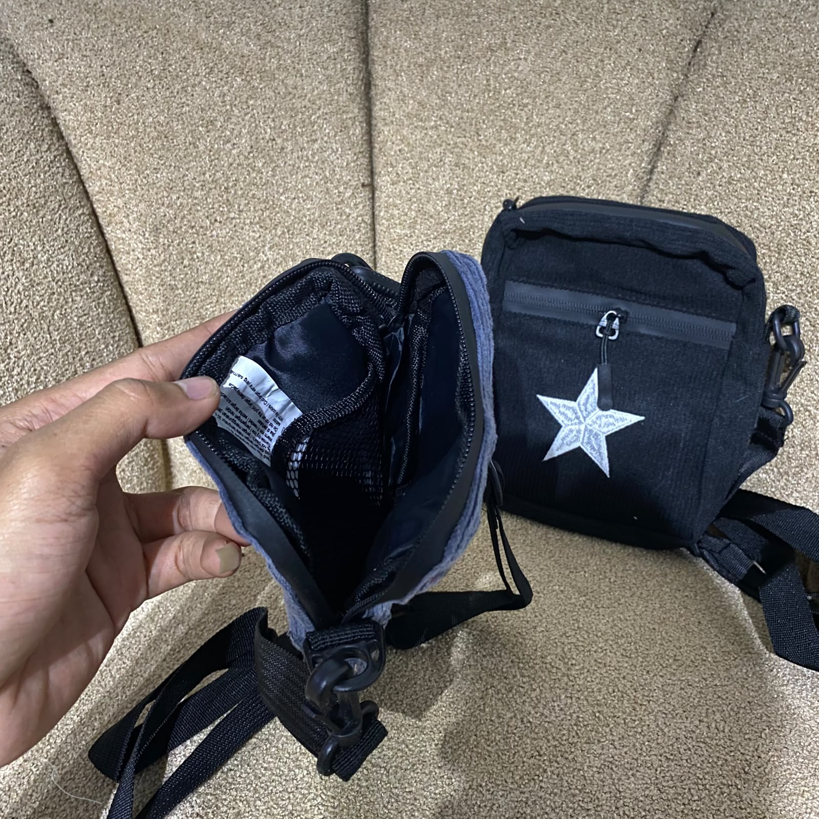 Tas slempang Corduroy shoulderbag