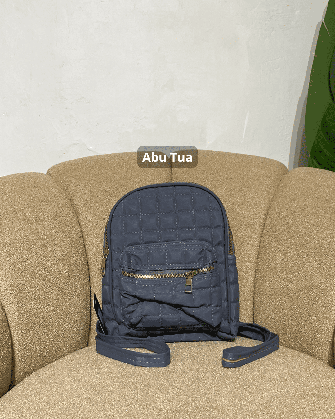 Tas ransel wanita motif Laria