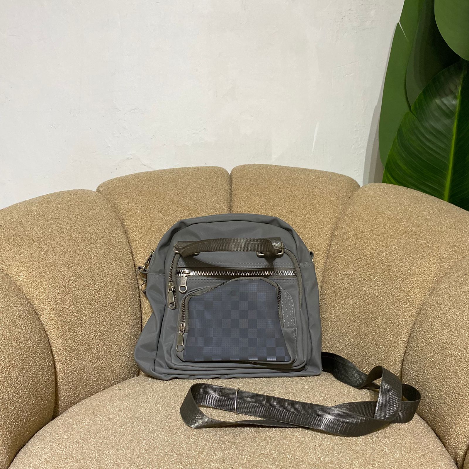 Tas ransel wanita kotak motif esme sling
