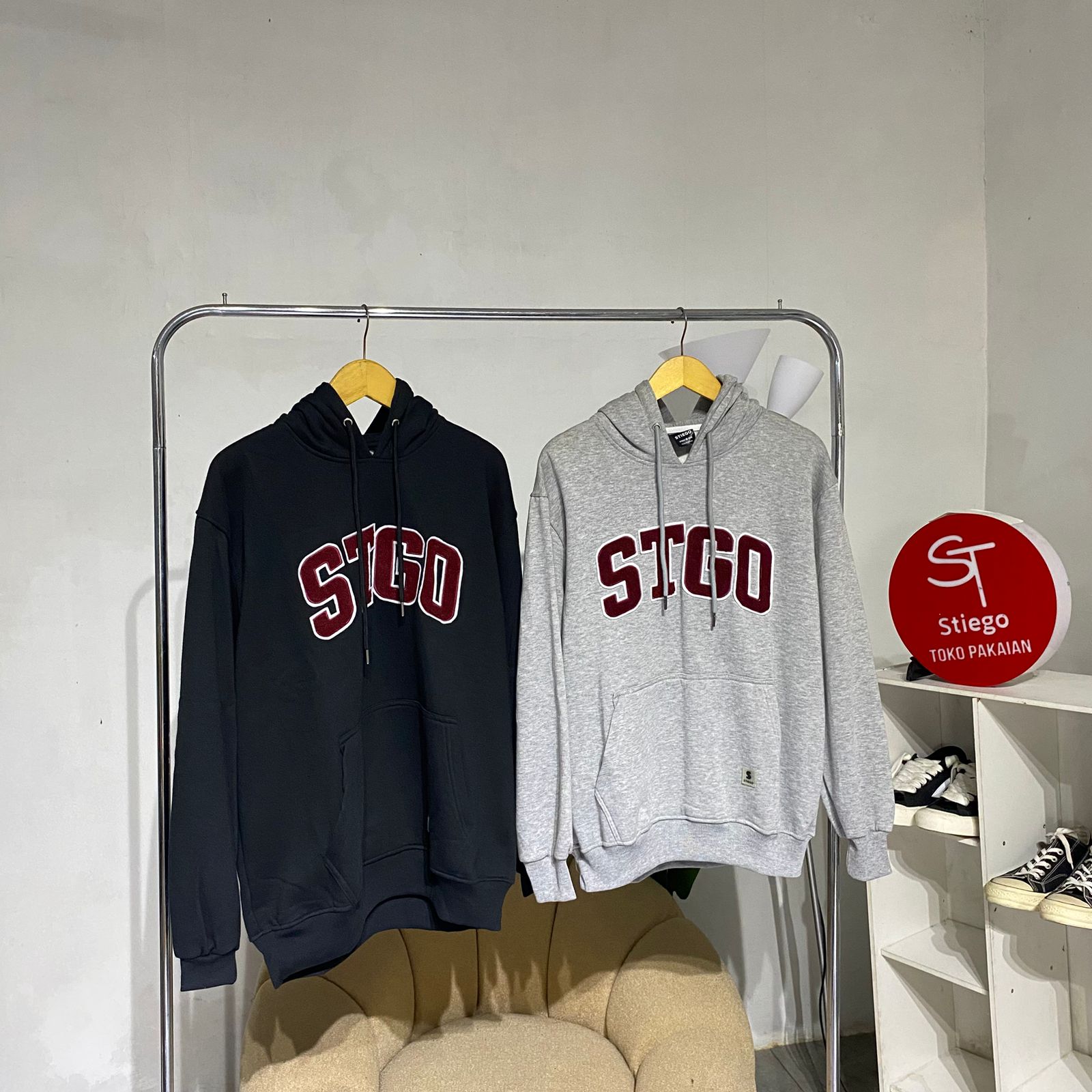 Stiego - Sweater Hoodie Pria Simple Embroidery