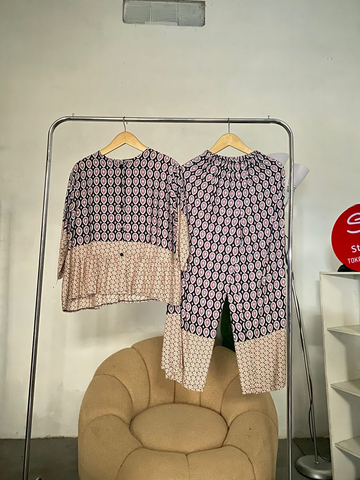 Oneset wanita setelan rafela 02