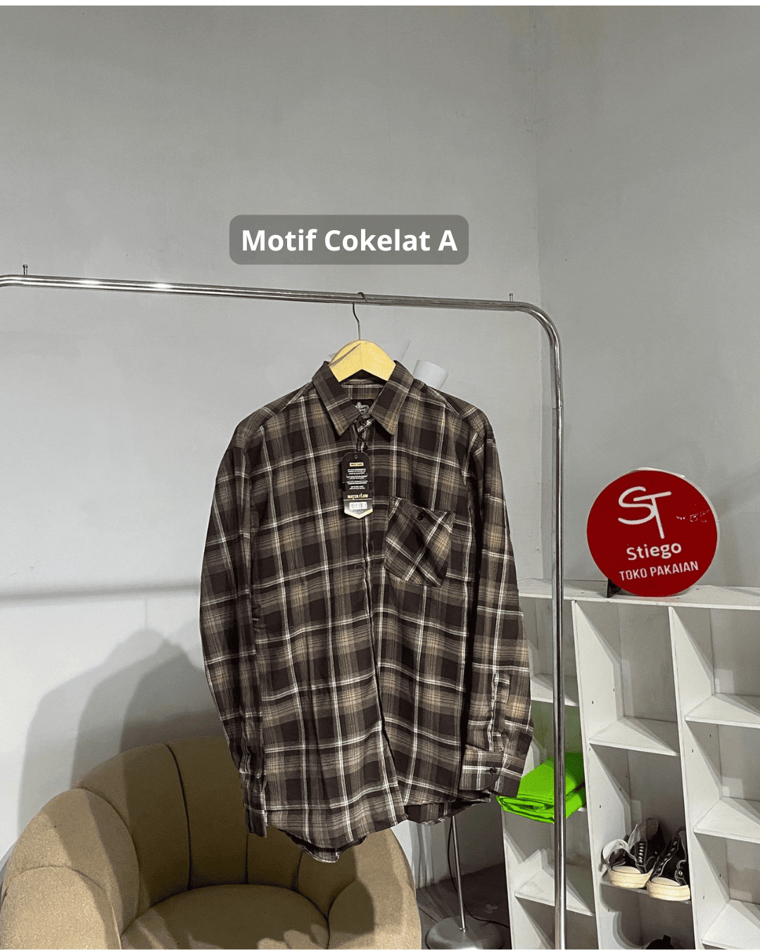 Kemeja flanel  pria lengan panjang