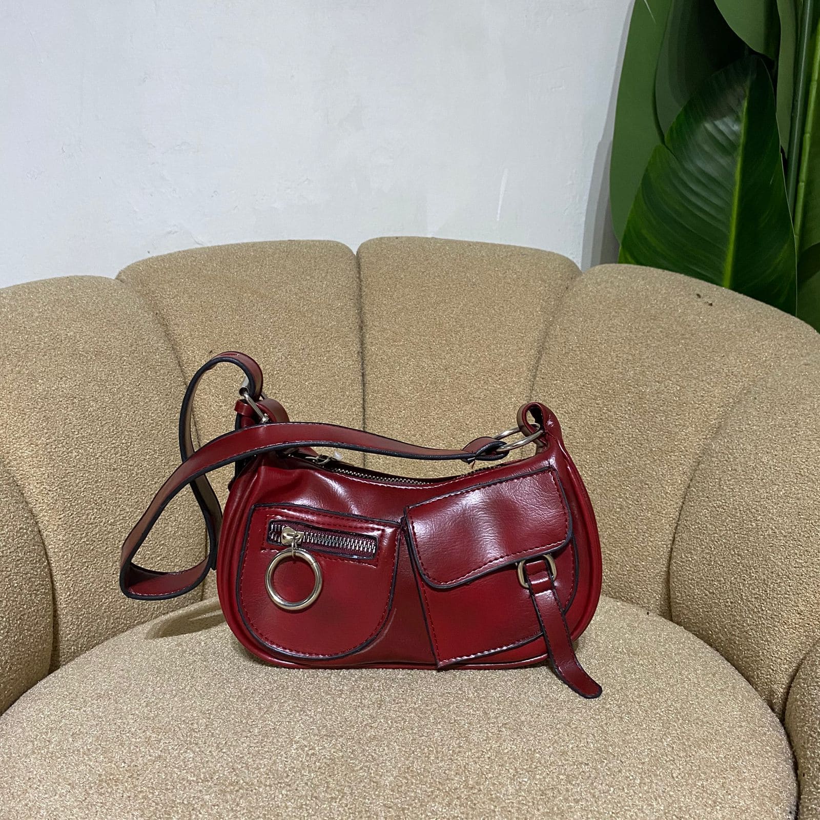 Tas slempang wanita motif otg Kantong glosy