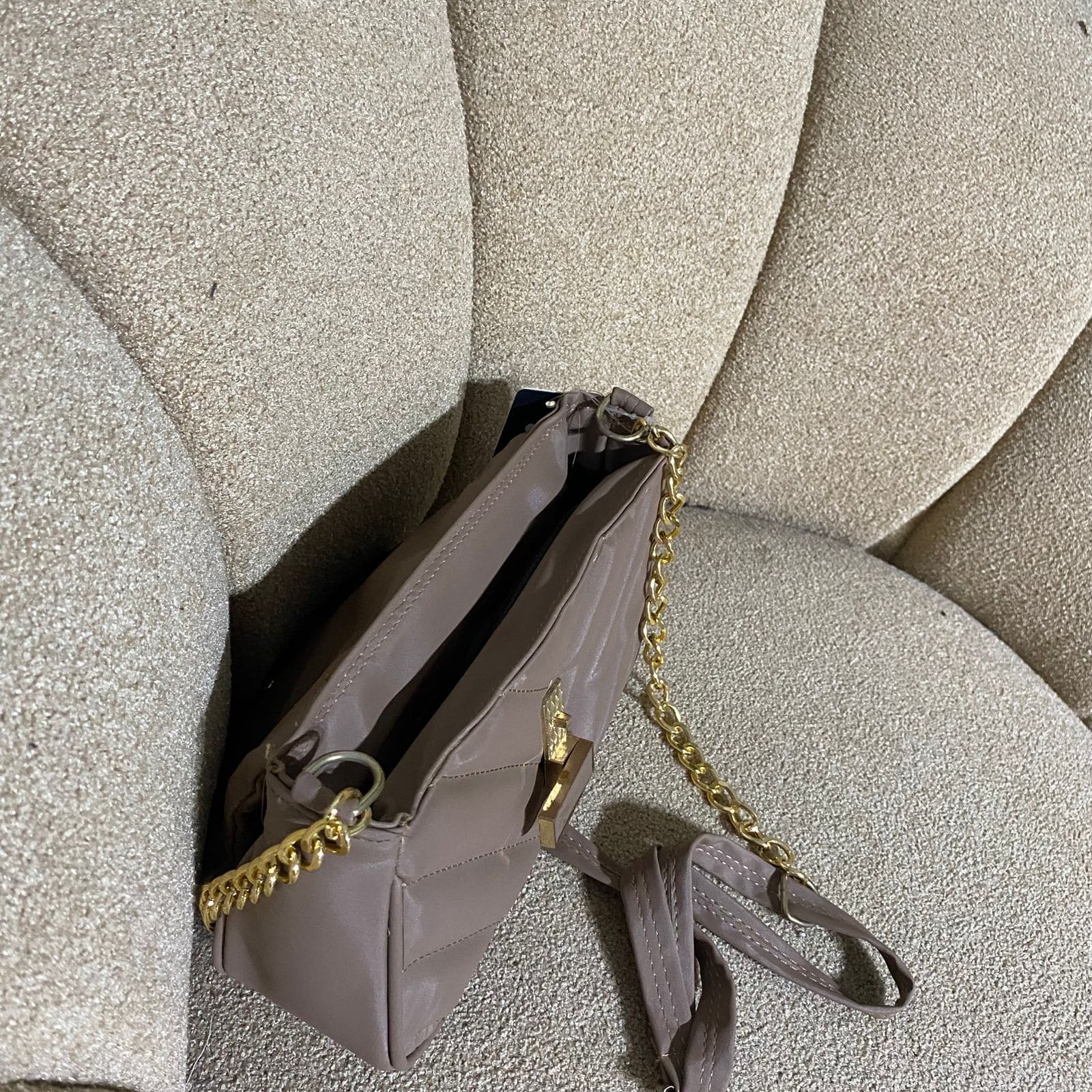 Tas slempang wanita motif Cetrine