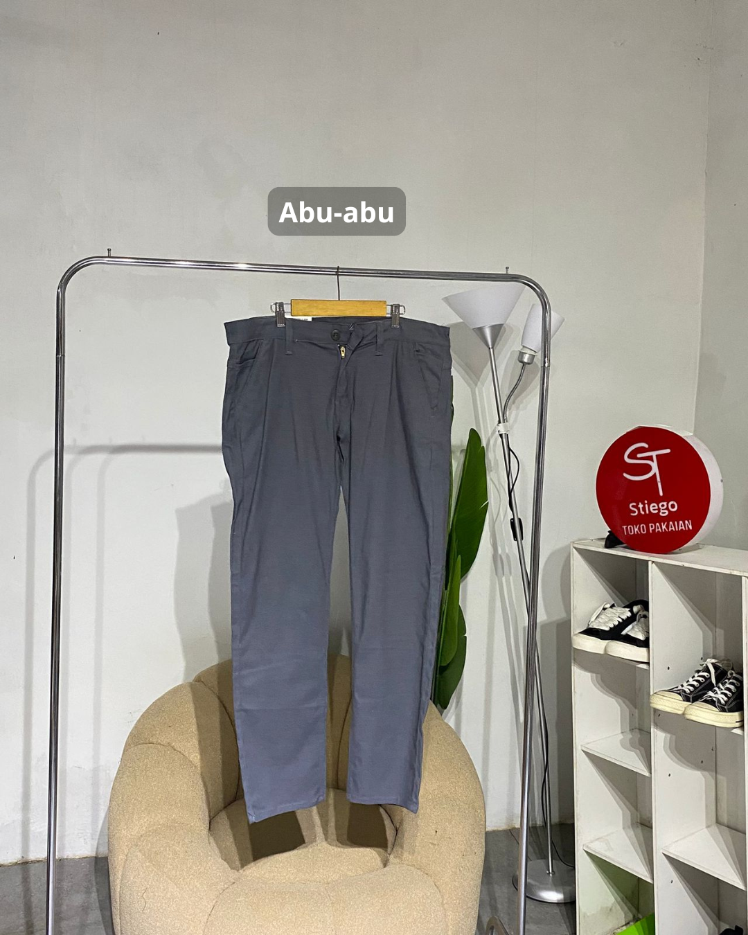 Celana Chinos pria veatical line