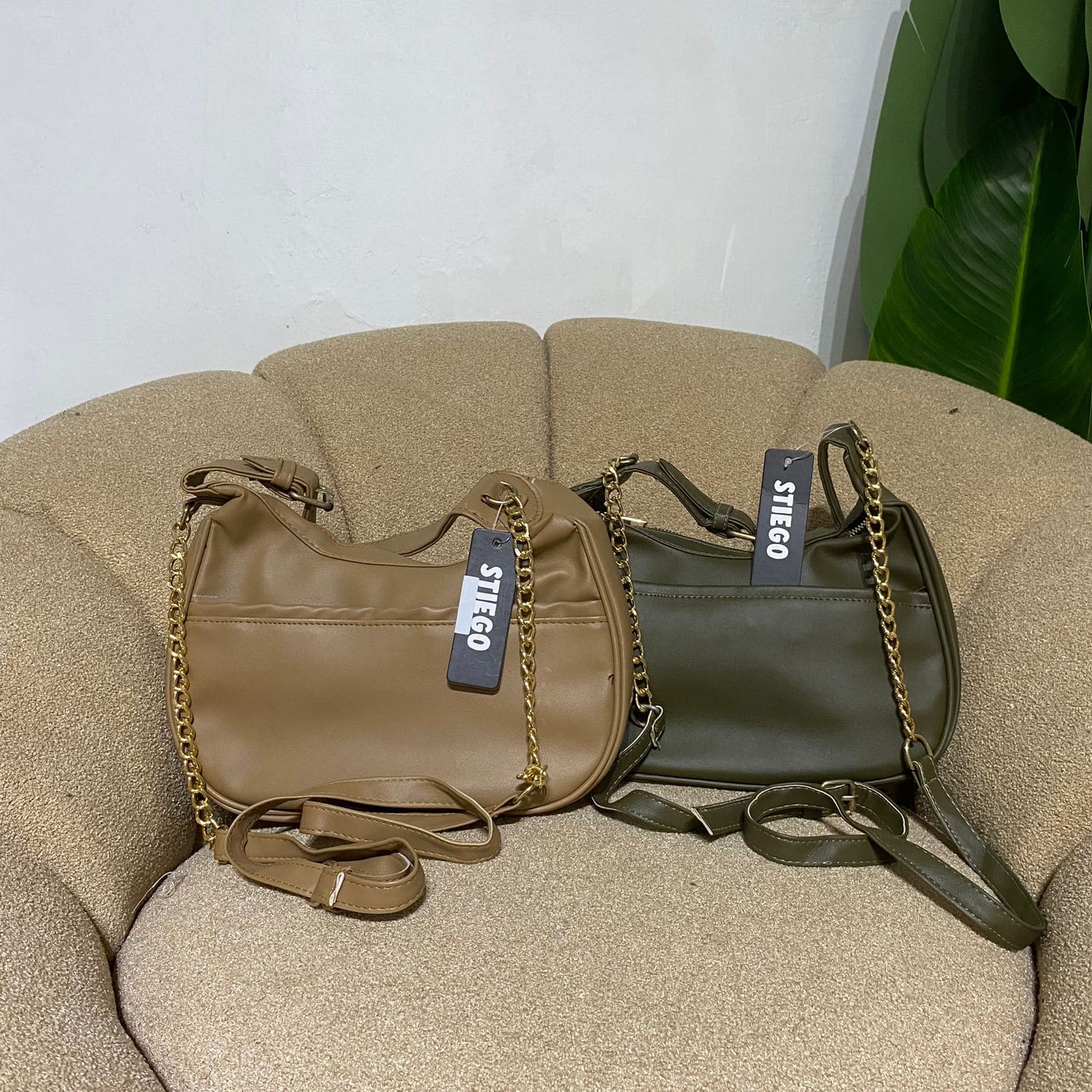 Tas slempang wanita Nelka